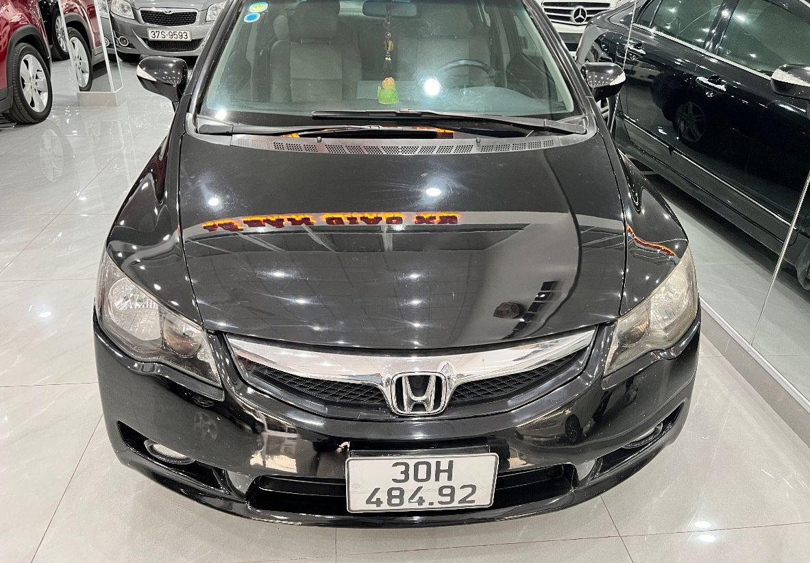 Honda Civic 2010 - Bán Honda Civic 2.0AT sản xuất năm 2010, màu đen số tự động