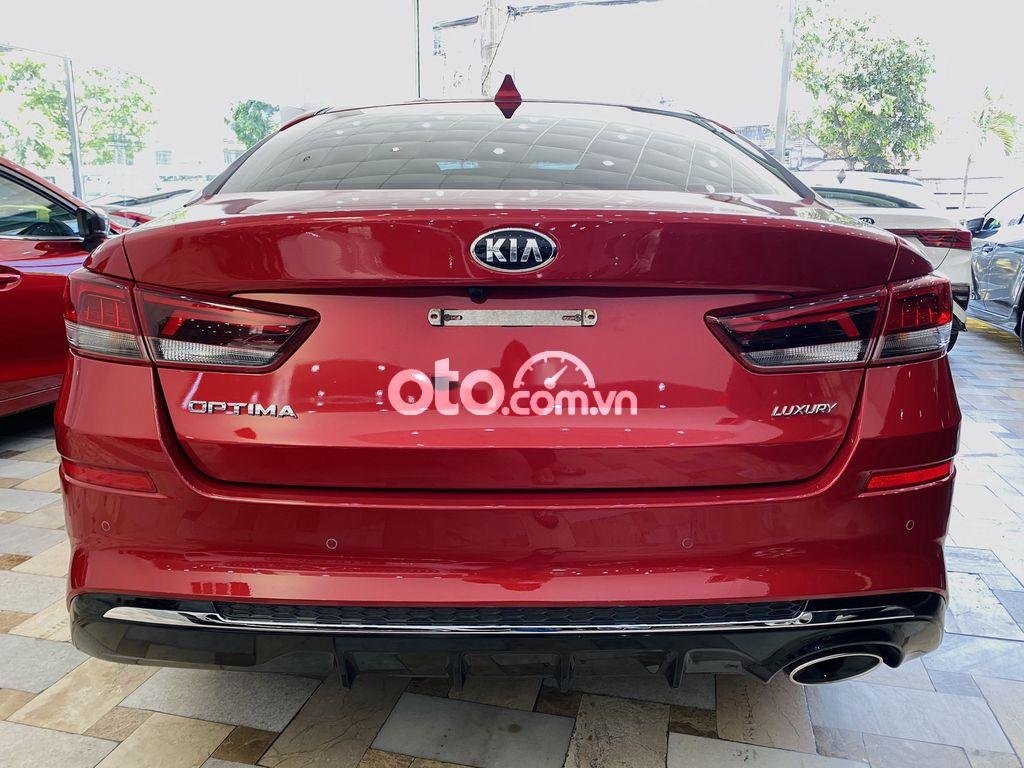 Kia Optima 2020 - Bán xe Kia Optima năm sản xuất 2020, màu đỏ giá cạnh tranh