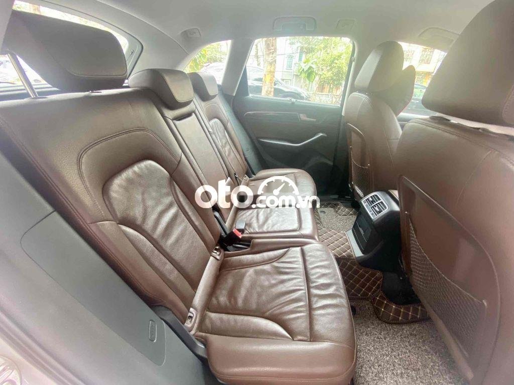 Audi Q5 2013 - Bán xe Audi Q5 năm 2013, màu trắng, nhập khẩu nguyên chiếc còn mới, 840tr