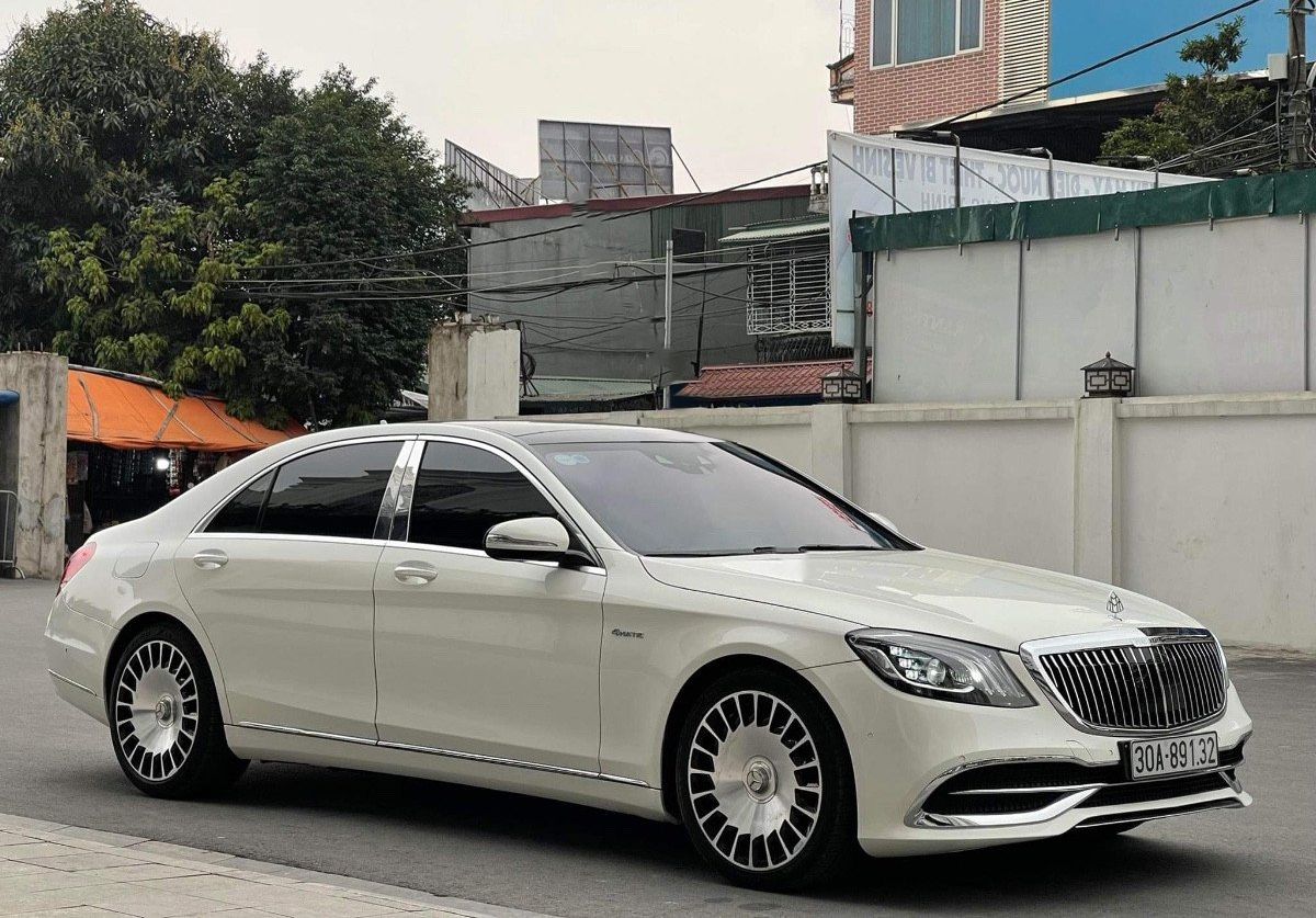 Mercedes-Benz 2015 - Cần bán gấp Mercedes-Benz S400 năm sản xuất 2015, màu trắng