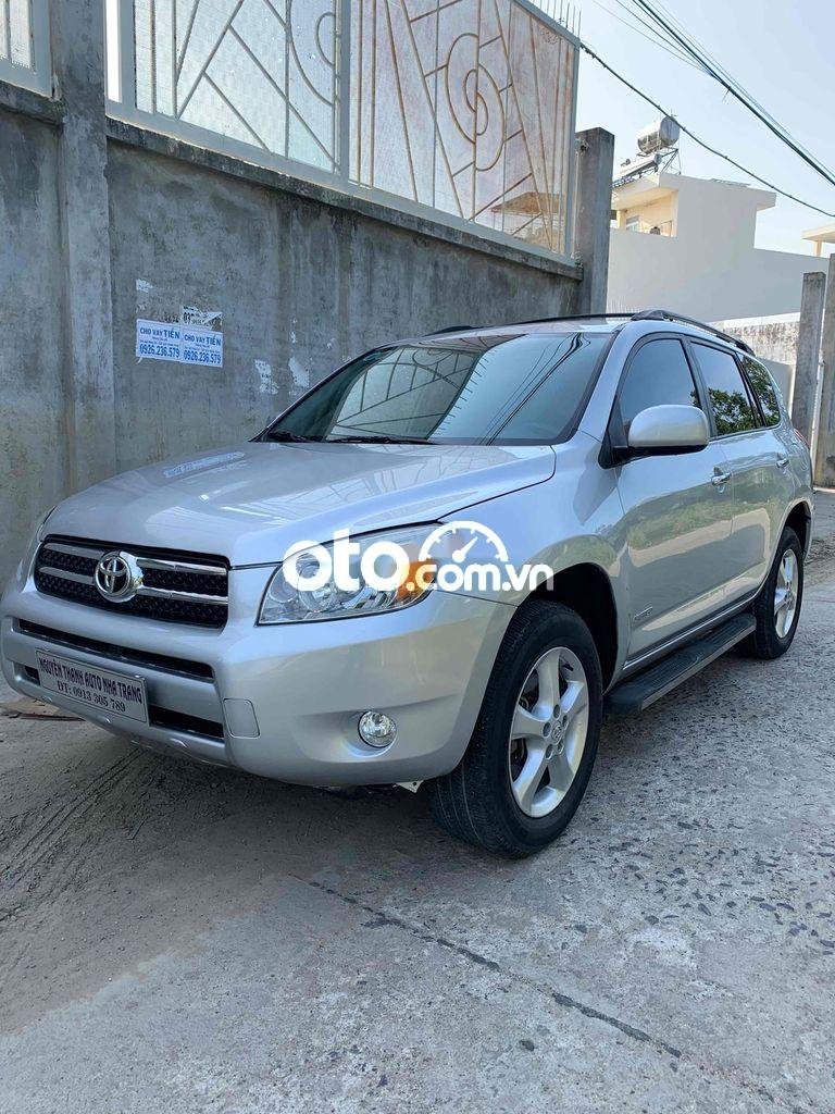 Toyota RAV4 2008 - Bán Toyota RAV4 năm sản xuất 2008, màu bạc, nhập khẩu còn mới