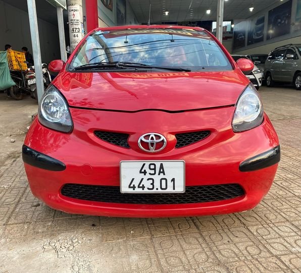 Toyota Aygo 2006 - Cần bán Toyota Aygo 1.0MT sản xuất 2006, màu đỏ giá cạnh tranh