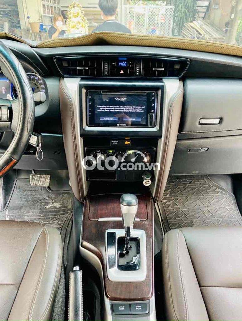 Toyota Fortuner 2019 - Bán Toyota Fortuner 2.7V năm 2019, màu trắng còn mới, giá chỉ 969 triệu