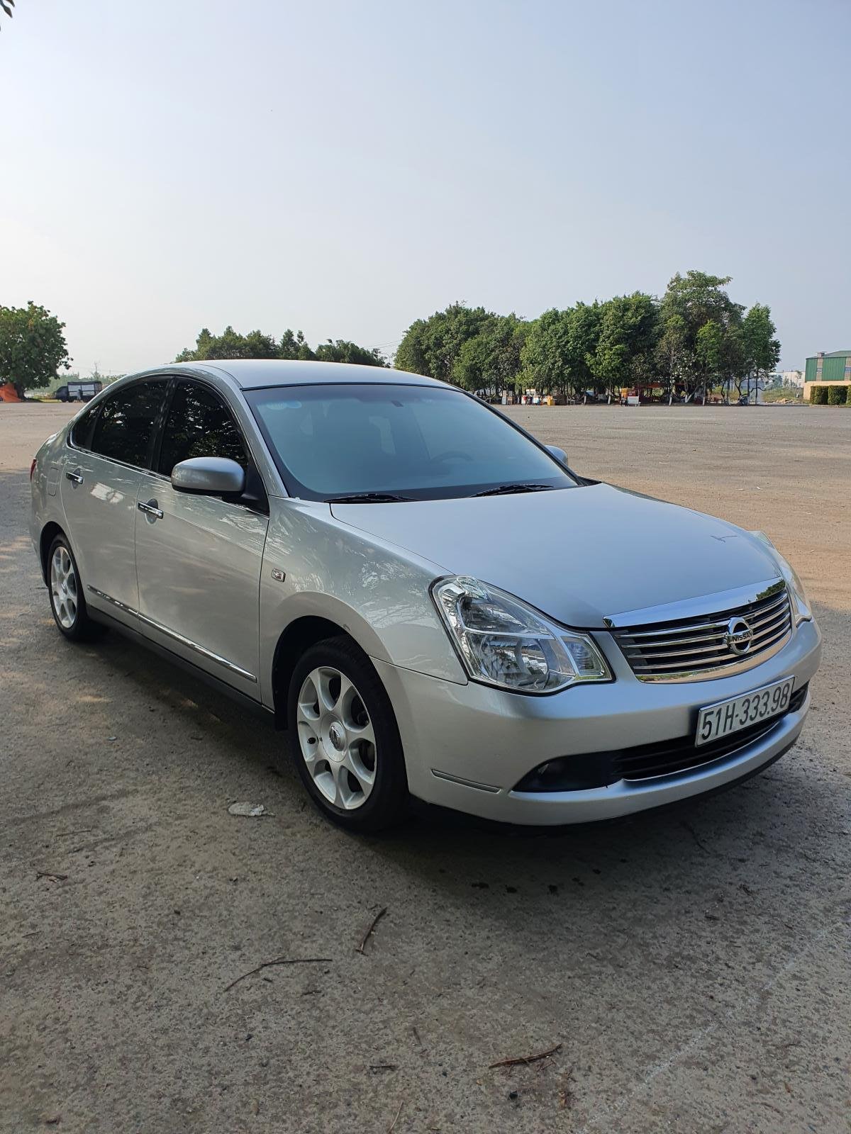 Nissan Bluebird 2009 - Bán Nissan Bluebird đời 2009 nhập khẩu giá chỉ 270tr