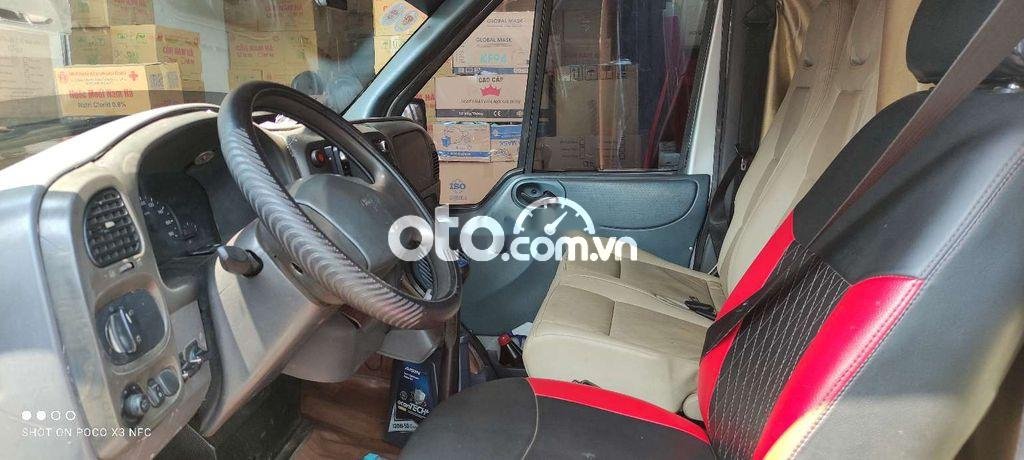 Ford Transit 2005 - Bán xe Ford Transit sản xuất 2005, màu bạc chính chủ