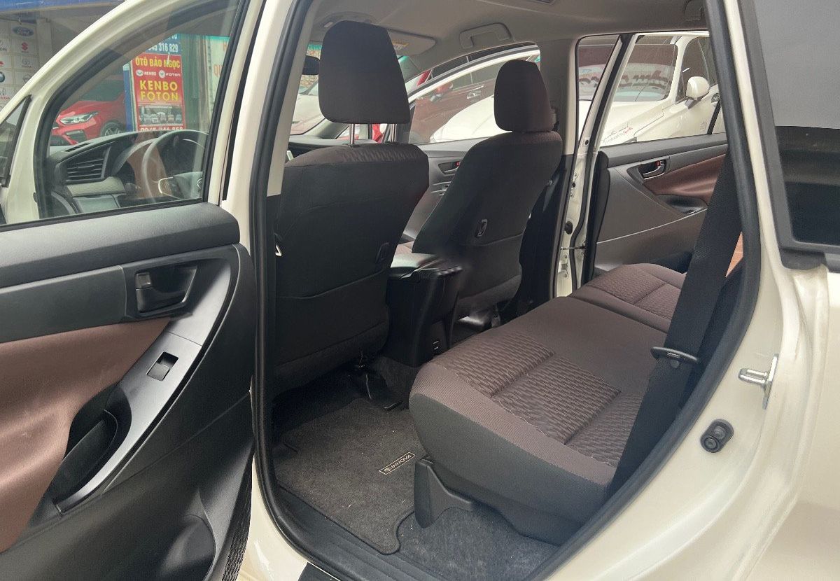 Toyota Innova 2020 - Xe Toyota Innova 2.0E năm sản xuất 2020, màu trắng