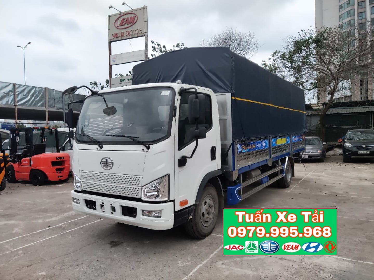 Howo La Dalat 2022 - Xe tải Faw 8 tấn thùng mui bạt dài 6m2 động cơ Weichai 140PS