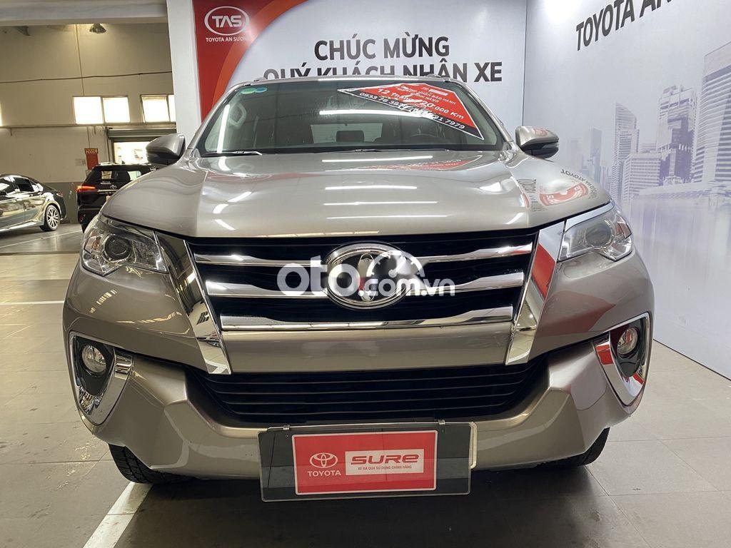 Toyota Fortuner 2020 - Bán Toyota Fortuner 2.4G 4x2AT năm 2020