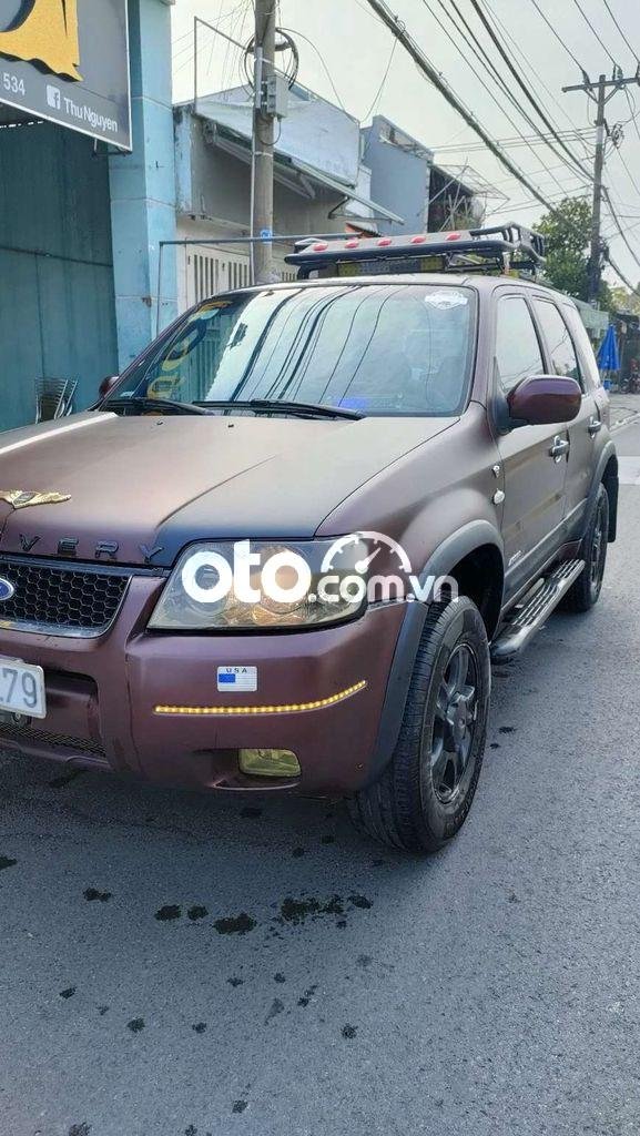 Ford Escape 2001 - Bán Ford Escape XLT 2.3AT 4x4 năm sản xuất 2001, màu đỏ giá cạnh tranh