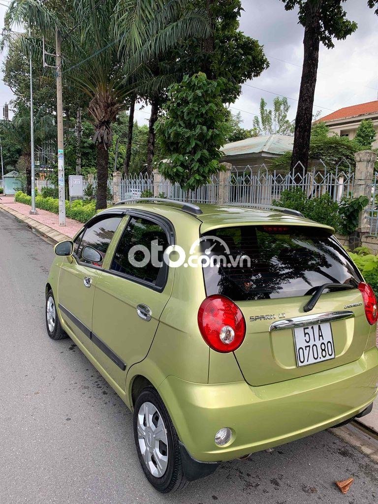 Chevrolet Spark 2011 - Bán ô tô Chevrolet Spark LT sản xuất 2011