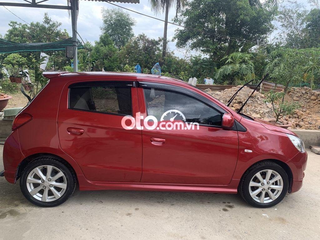 Mitsubishi Mirage 2013 - Cần bán xe Mitsubishi Mirage 1.2MT năm 2013, màu đỏ, nhập khẩu xe gia đình