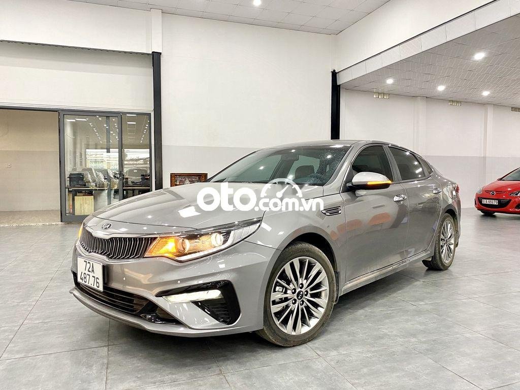 Kia Optima 2020 - Bán Kia Optima 2.0 năm sản xuất 2020, màu bạc, giá 725tr