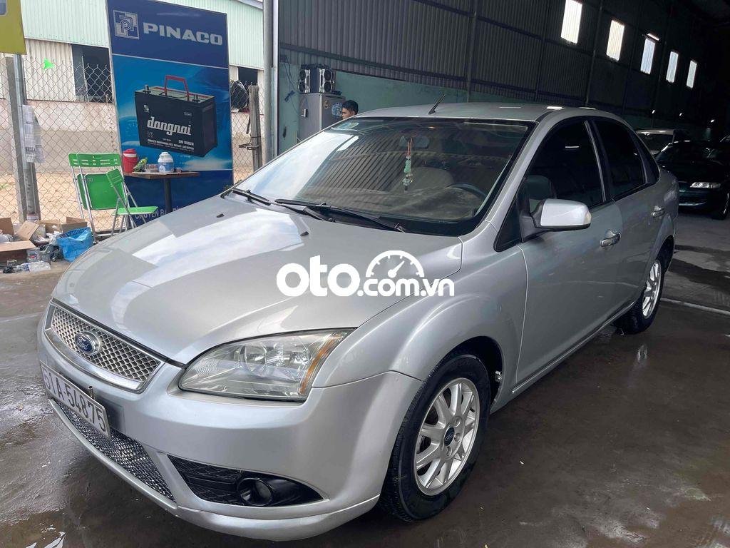 Ford Focus 2007 - Cần bán xe Ford Focus 1.6L năm 2007, màu bạc