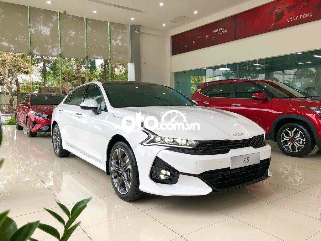 Kia K5 2022 - Bán Kia K5 năm sản xuất 2022, màu trắng