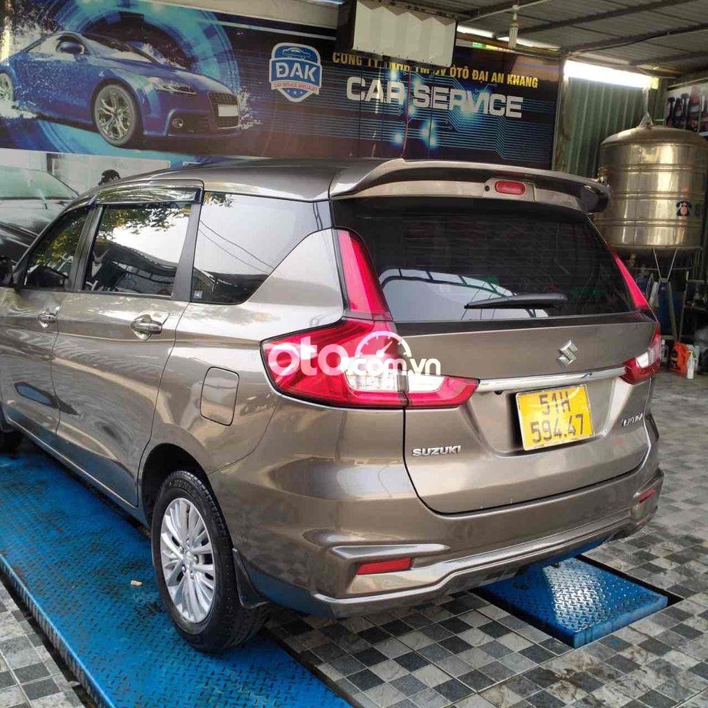 Suzuki Ertiga 2019 - Bán Suzuki Ertiga sản xuất 2019, màu xám, nhập khẩu