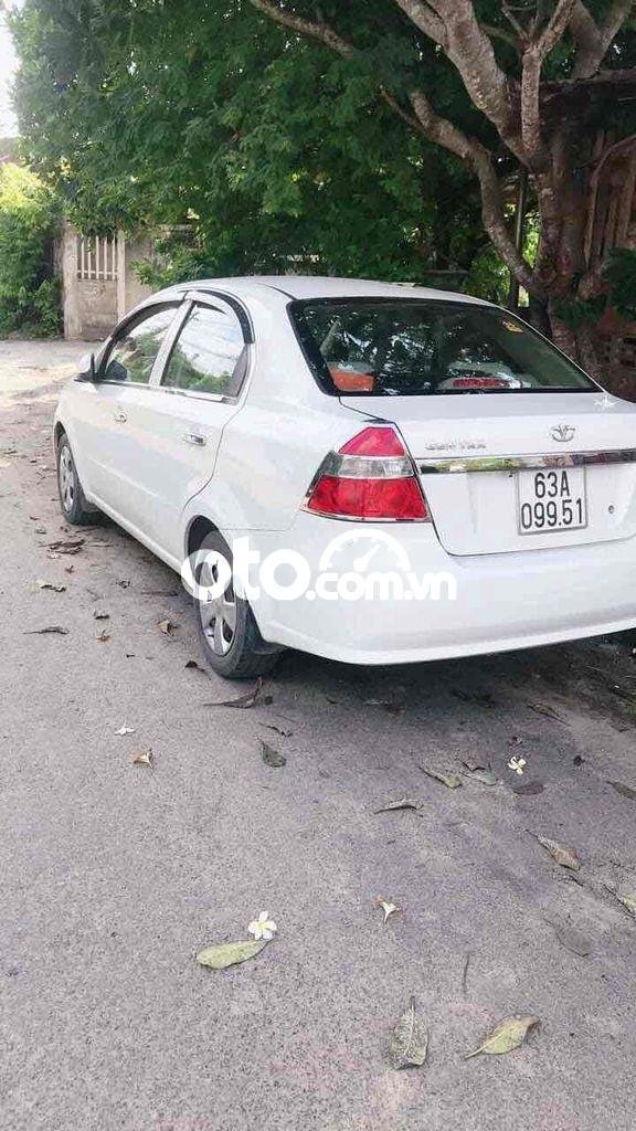 Daewoo Gentra 2009 - Bán xe Daewoo Gentra sản xuất 2009, màu trắng, xe nhập