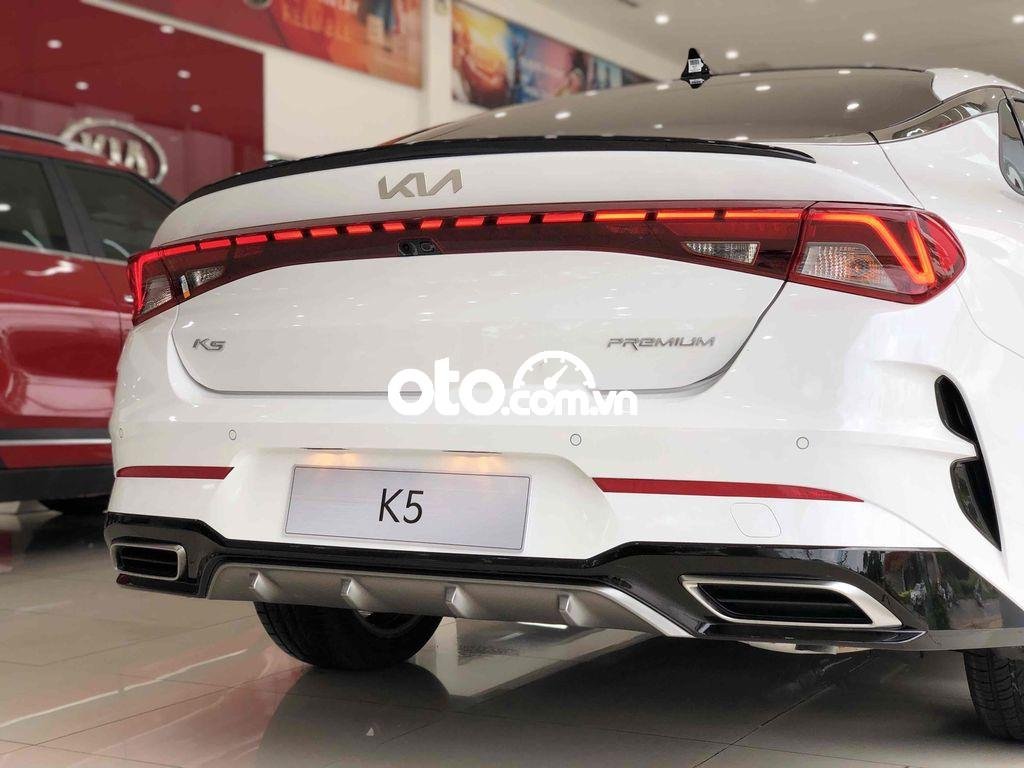 Kia K5 2022 - Bán Kia K5 năm sản xuất 2022, màu trắng