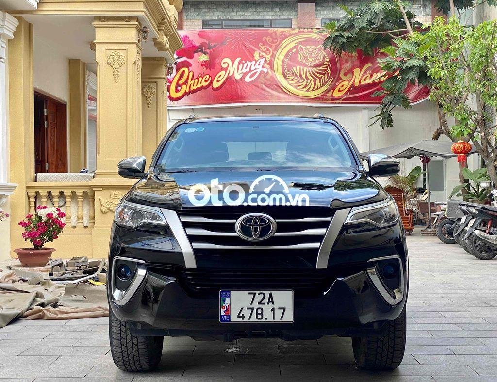 Toyota Fortuner 2018 - Xe Toyota Fortuner 2.5G 4x2MT năm sản xuất 2018, màu đen