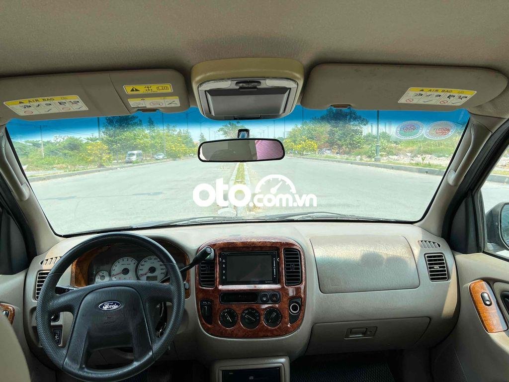 Ford Escape 2003 - Cần bán gấp Ford Escape XLT AT năm 2003, màu đen