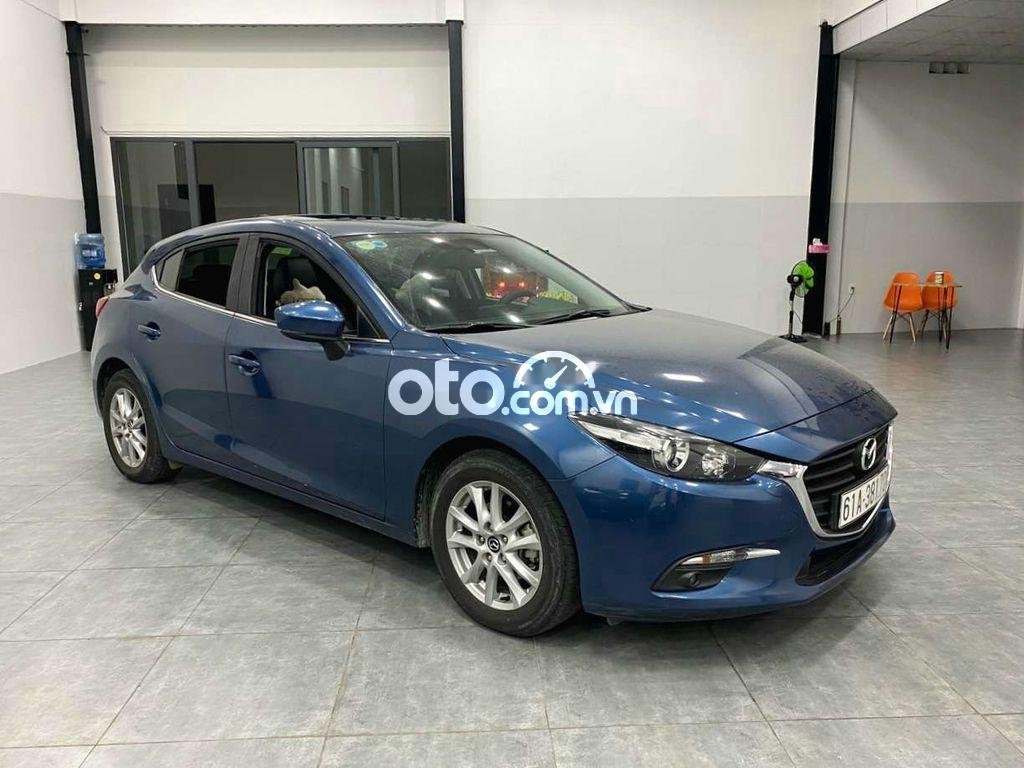 Mazda 3 2017 - Cần bán gấp Mazda 3 1.5AT sản xuất 2017, màu xanh lam