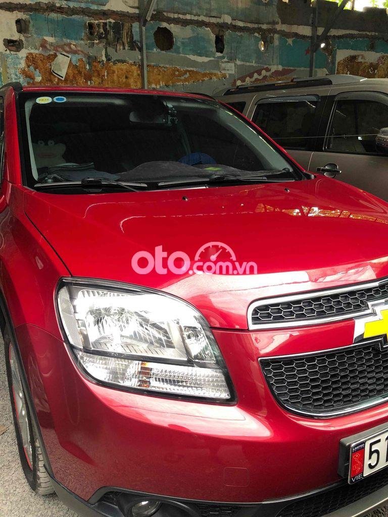 Chevrolet Orlando 2016 - Bán Chevrolet Orlando LT sản xuất 2016, màu đỏ, giá chỉ 415 triệu