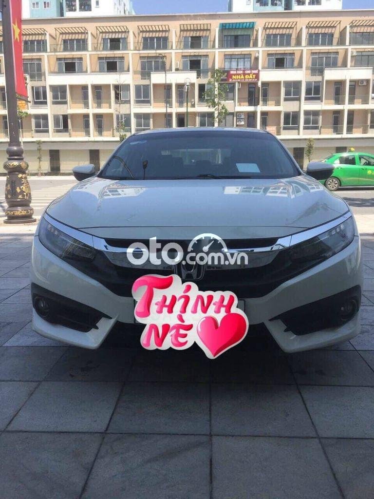 Honda Civic 2018 - Cần bán Honda Civic năm sản xuất 2018, màu trắng, nhập khẩu