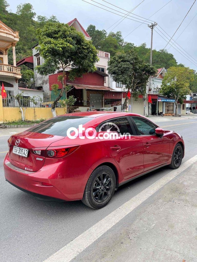 Mazda 3 2017 - Bán Mazda 3 năm sản xuất 2017, màu đỏ