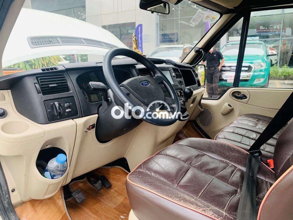 Ford Transit 2018 - Cần bán xe Ford Transit SVP Limited sản xuất 2018, màu trắng, giá tốt