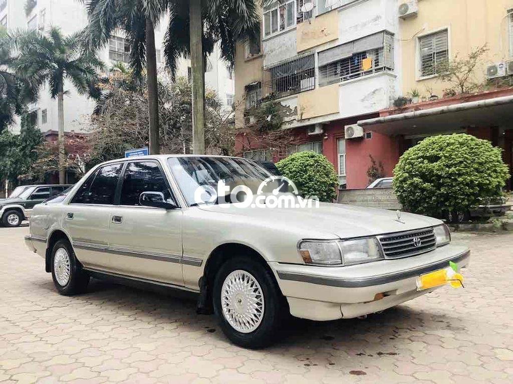 Toyota Cressida 1994 - Bán Toyota Cressida sản xuất 1994, màu bạc, xe nhập giá cạnh tranh