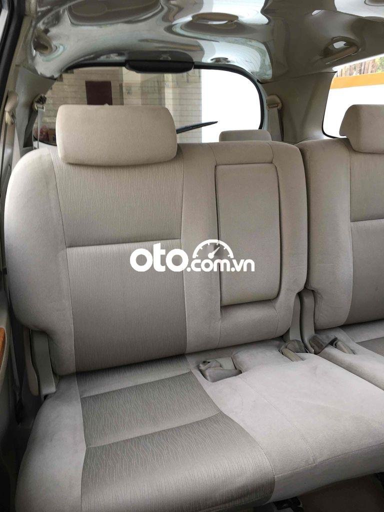 Toyota Innova 2011 - Cần bán lại xe Toyota Innova 2.0G sản xuất 2011, màu bạc