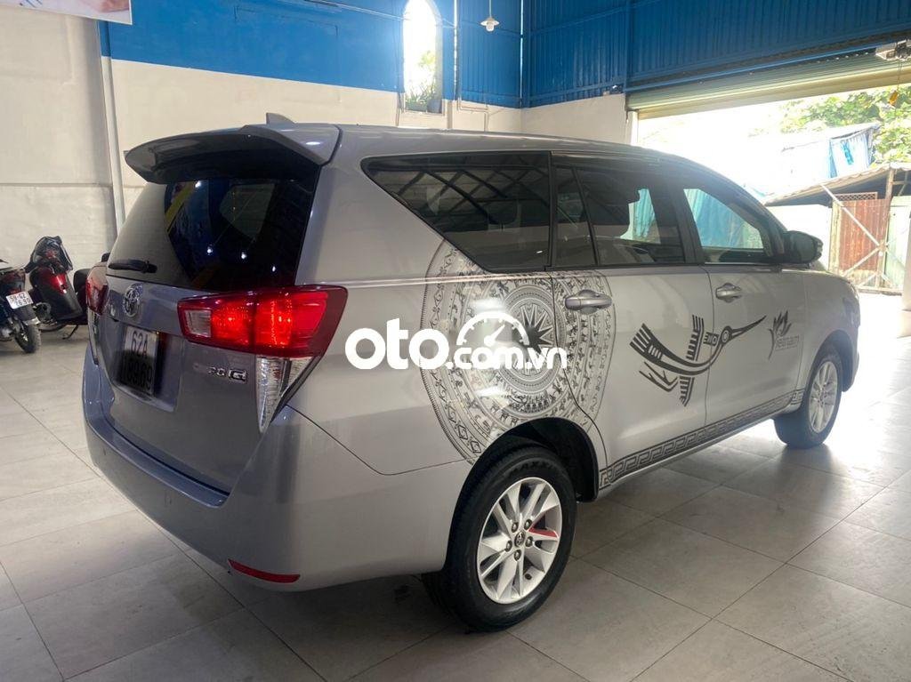 Toyota Innova 2019 - Bán xe Toyota Innova 2.0G năm 2019, màu bạc số tự động 