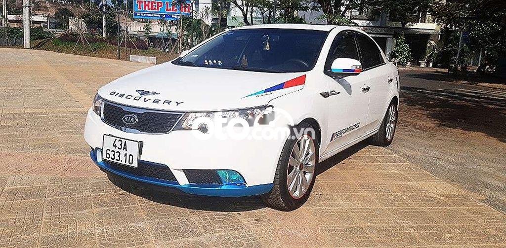 Kia Forte 2010 - Cần bán gấp Kia Forte 1.6MT sản xuất năm 2010, màu trắng