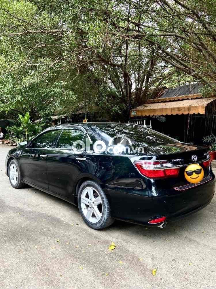 Toyota Camry 2016 - Bán Toyota Camry 2.5Q sản xuất 2016, màu đen