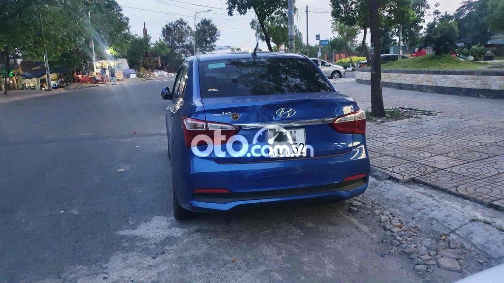 Hyundai Grand i10 2019 - Cần bán Hyundai Grand i10 1.2AT sản xuất 2019, màu xanh lam