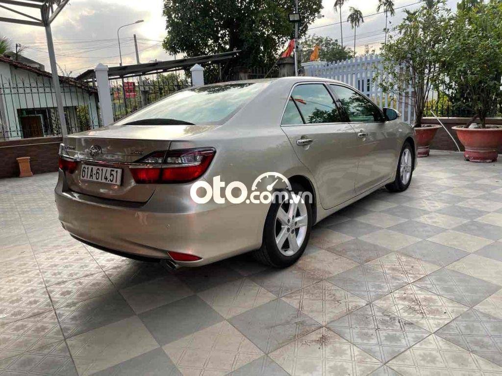 Toyota Camry 2015 - Bán Toyota Camry 2.5G sản xuất năm 2015