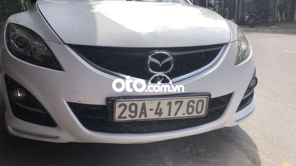 Mazda 6 2011 - Bán xe Mazda 6 2.0AT sản xuất 2011, màu trắng, xe nhập, giá tốt