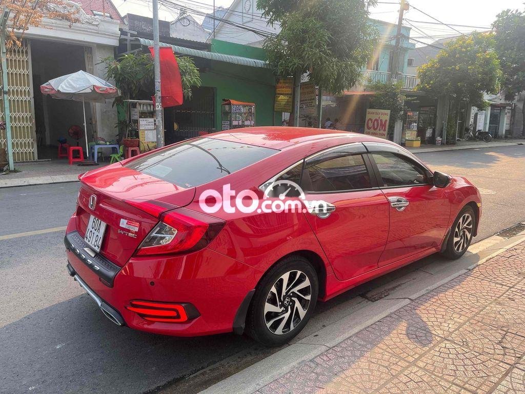 Honda Civic 2018 - Bán ô tô Honda Civic 1.8E sản xuất 2018, màu đỏ, nhập khẩu giá cạnh tranh