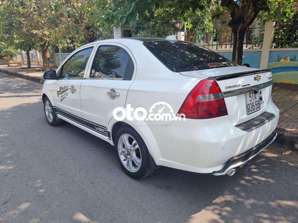 Chevrolet Aveo 2014 - Xe Chevrolet Aveo năm sản xuất 2014, màu trắng, xe nhập