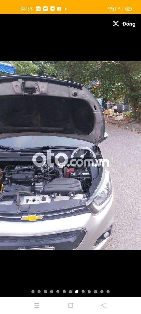 Chevrolet Spark 2018 - Cần bán xe Chevrolet Spark LT sản xuất năm 2018, màu bạc