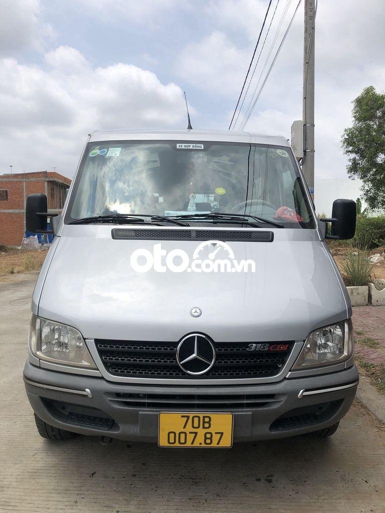 Mercedes-Benz Sprinter 2012 - Cần bán gấp Mercedes Sprinter năm 2012, màu bạc, 290 triệu