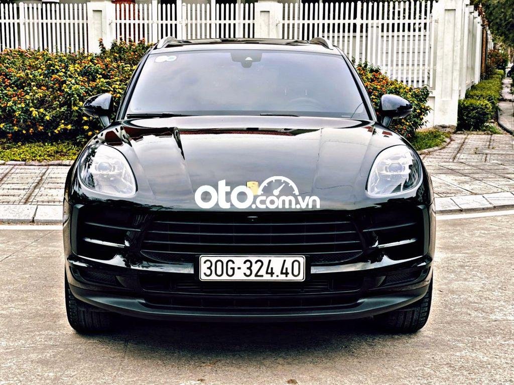 Porsche Macan 2019 - Cần bán gấp Porsche Macan 2.0AT sản xuất năm 2019, màu đen, xe nhập