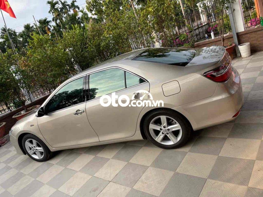 Toyota Camry 2015 - Bán Toyota Camry 2.5G sản xuất năm 2015