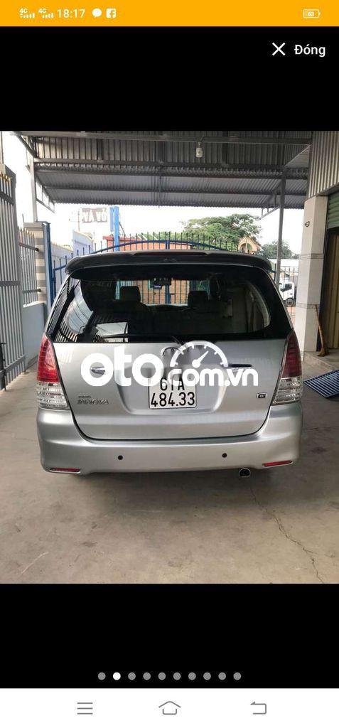 Toyota Innova 2011 - Cần bán lại xe Toyota Innova 2.0G năm 2011 xe gia đình, giá chỉ 325 triệu