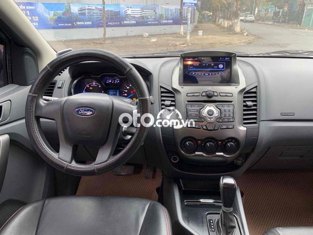 Ford Ranger 2014 - Bán xe Ford Ranger XLS 2.2 4x2AT sản xuất năm 2014, màu trắng, nhập khẩu 