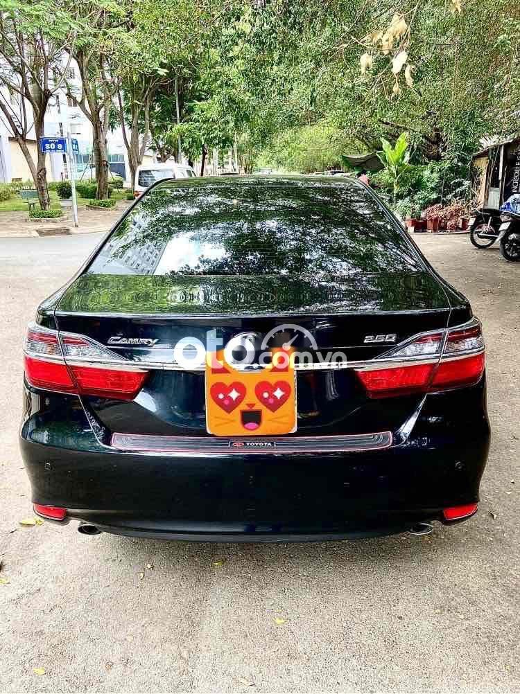 Toyota Camry 2016 - Bán Toyota Camry 2.5Q sản xuất 2016, màu đen