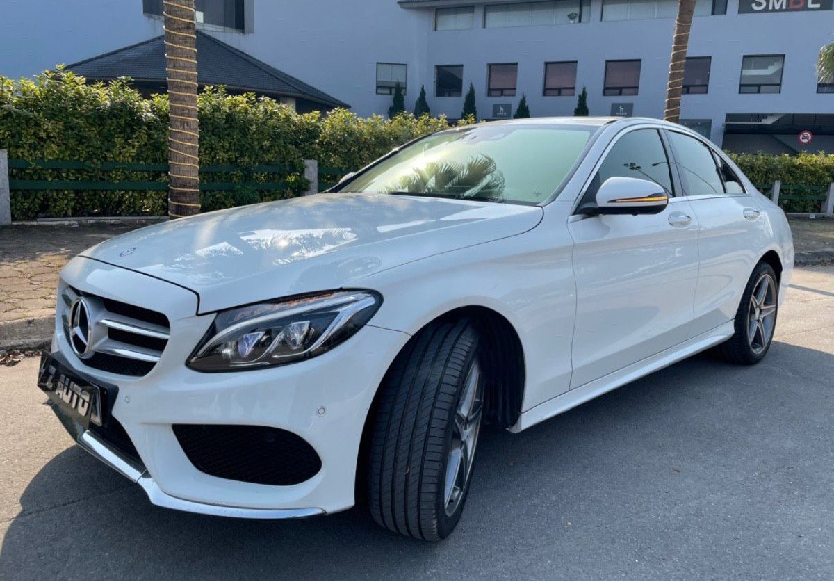 Mercedes-Benz C300 2016 - Cần bán xe Mercedes C300 AMG năm 2016, màu trắng