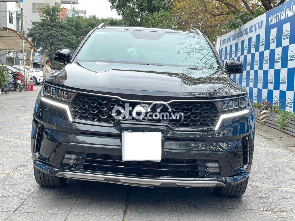 Kia Sorento 2021 - Cần bán Kia Sorento Luxury Diesel năm 2021, màu đen