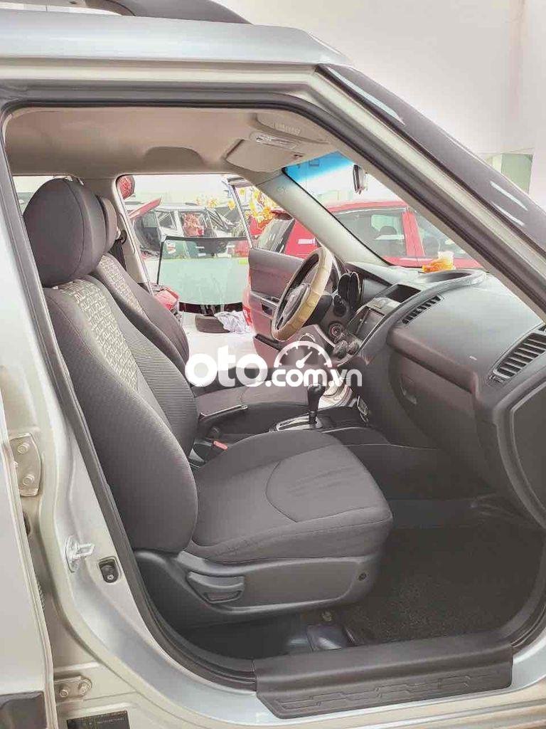 Kia Soul 2009 - Bán Kia Soul năm 2009, màu bạc, nhập khẩu