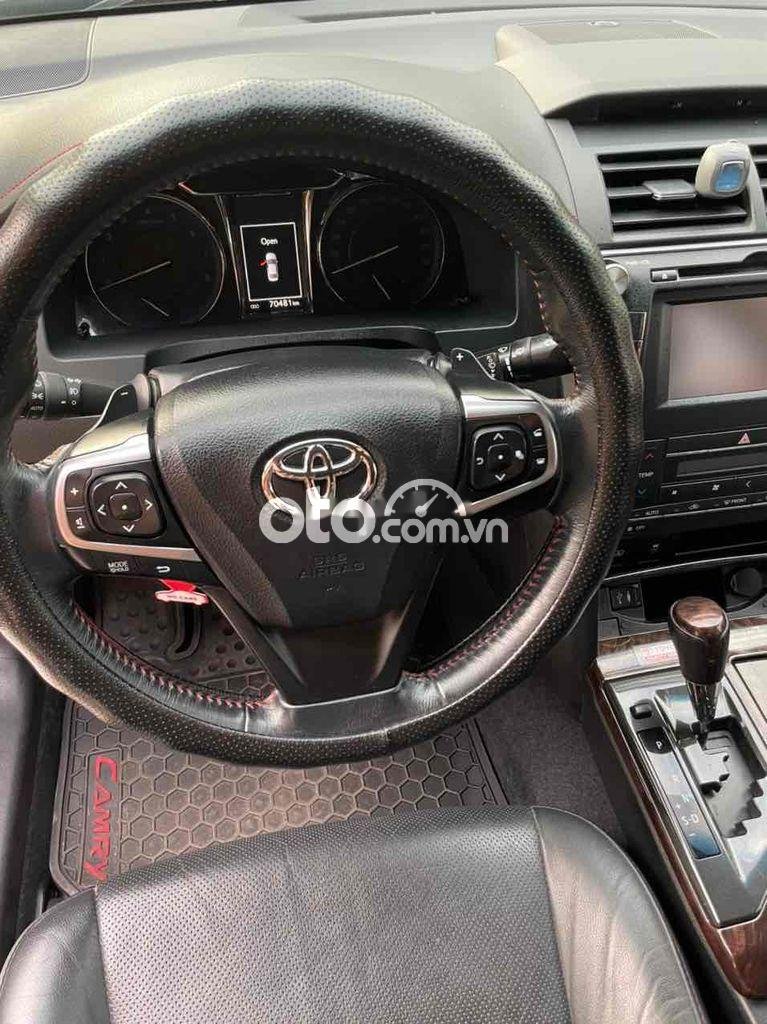 Toyota Camry 2015 - Bán Toyota Camry 2.5G sản xuất năm 2015