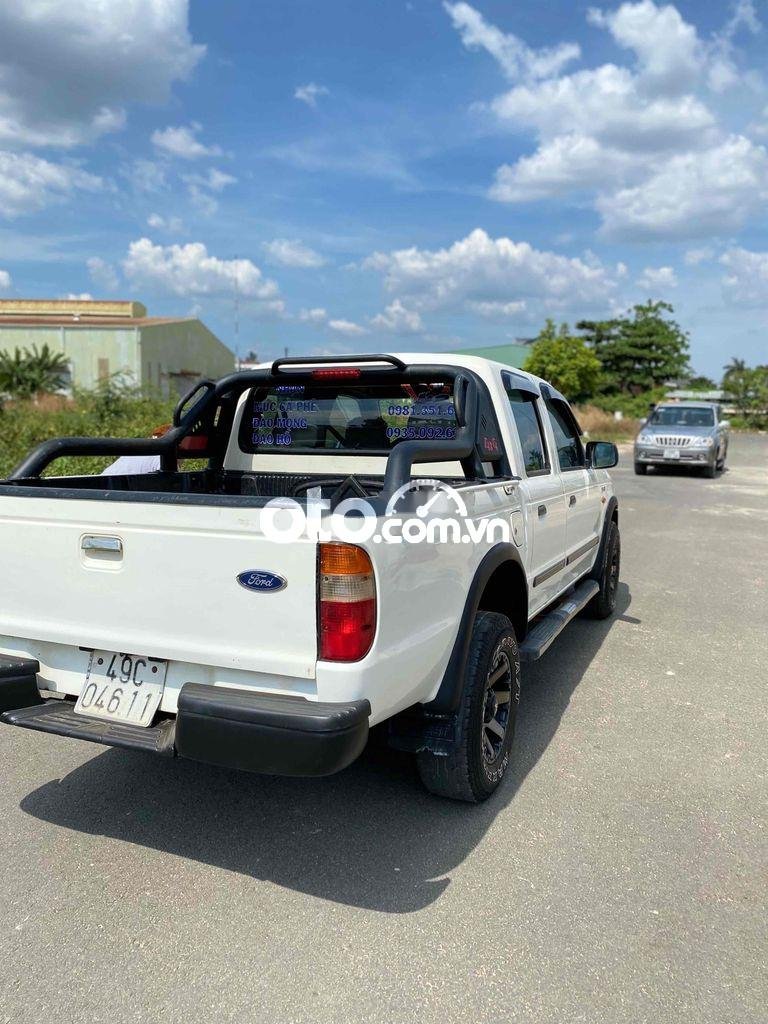 Ford Ranger 2002 - Bán ô tô Ford Ranger MT 4x4 máy dầu sản xuất 2002, màu trắng, nhập khẩu 